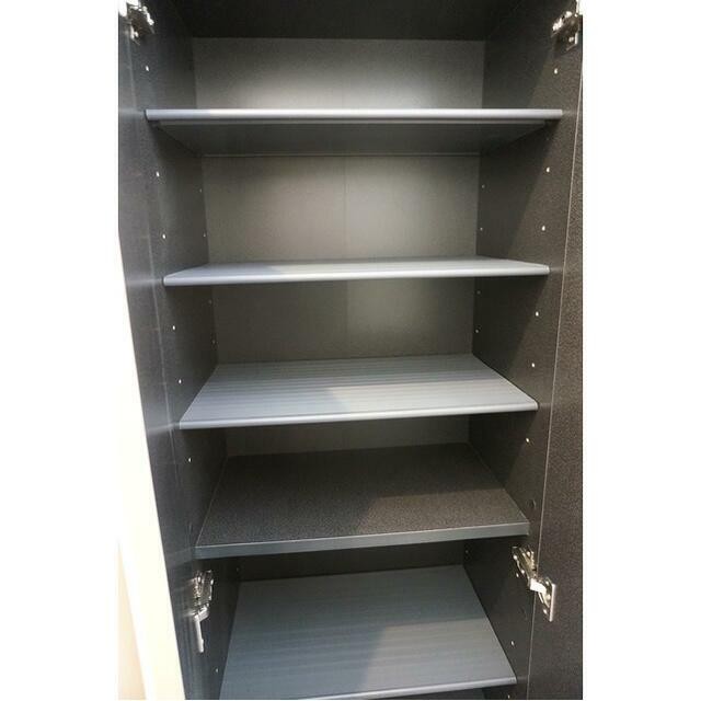 靴箱 ※同タイプの別部屋の写真です。