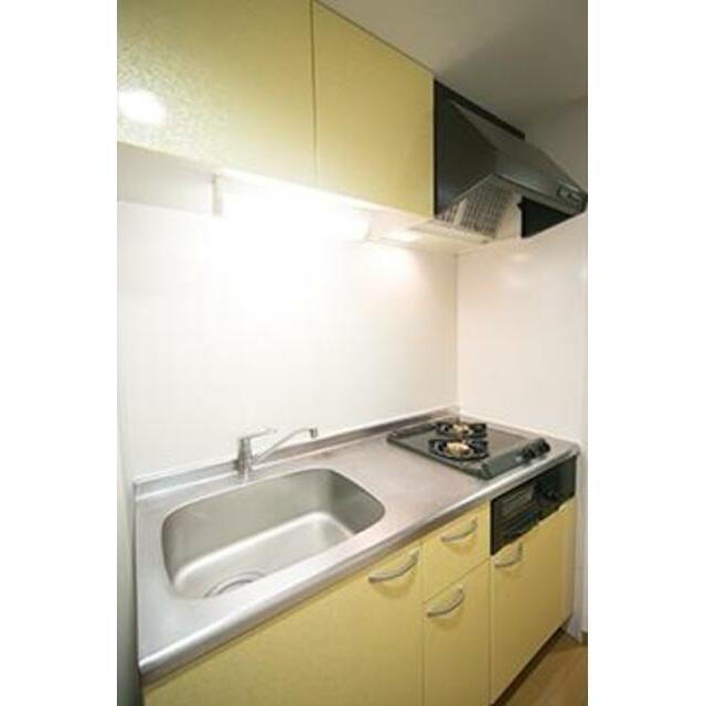 ※写真は同タイプ住戸です。(キッチン)