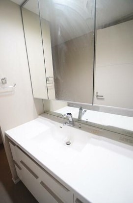 ※同仕様写真含む(内装)