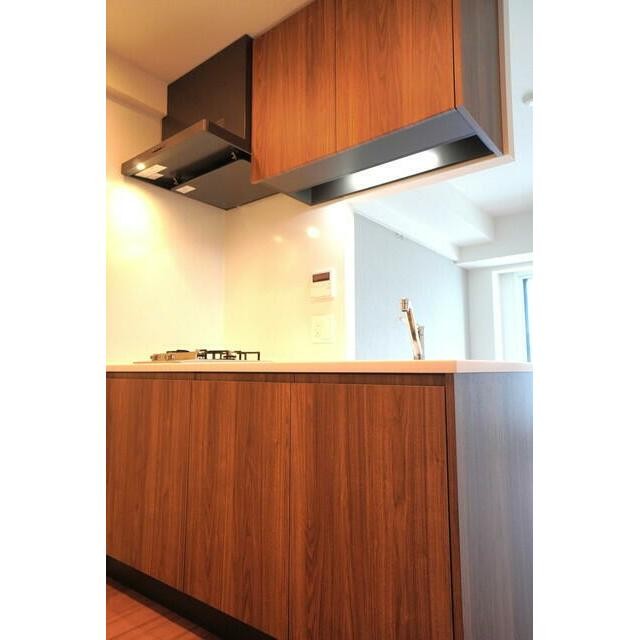 ※写真は同タイプ住戸です。(キッチン)