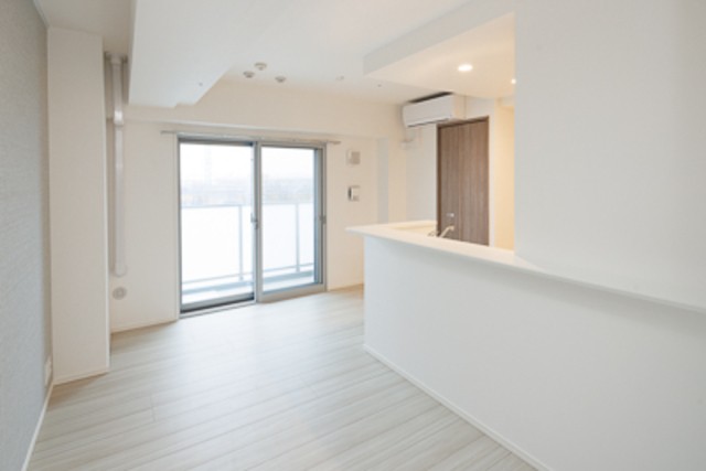 ※写真は同タイプ住戸です。(居間)