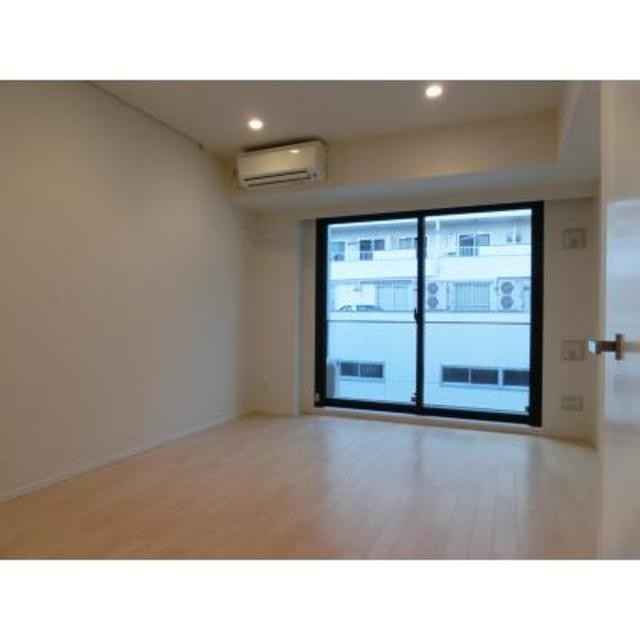 ※写真は同タイプ住戸です。(居間)