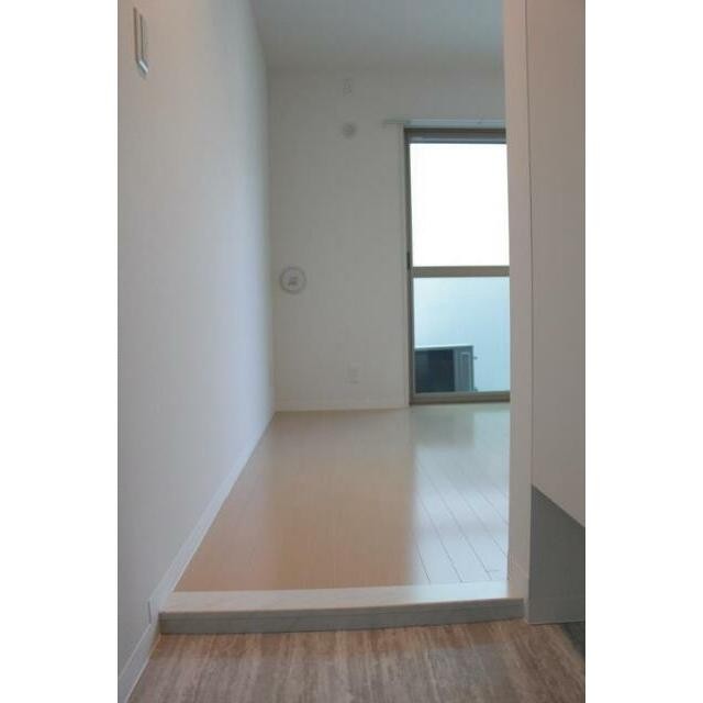 ※別部屋参考写真(玄関)