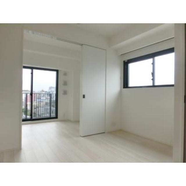 ※写真は同タイプ住戸です。(居間)