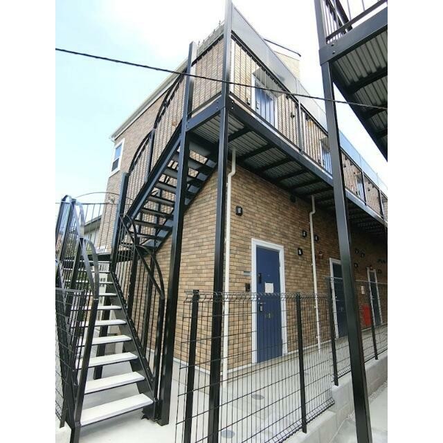 レンガ調のオシャレな外観！(外観)