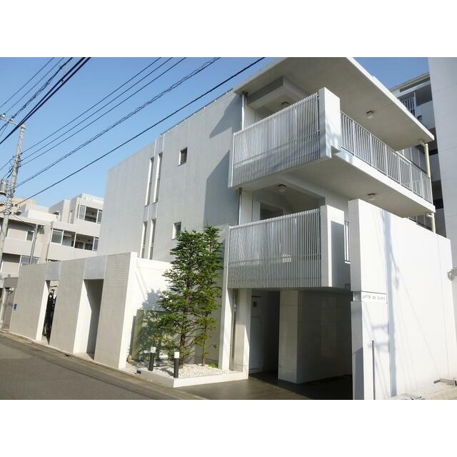 大田区石川町2丁目 【賃貸居住】マンション