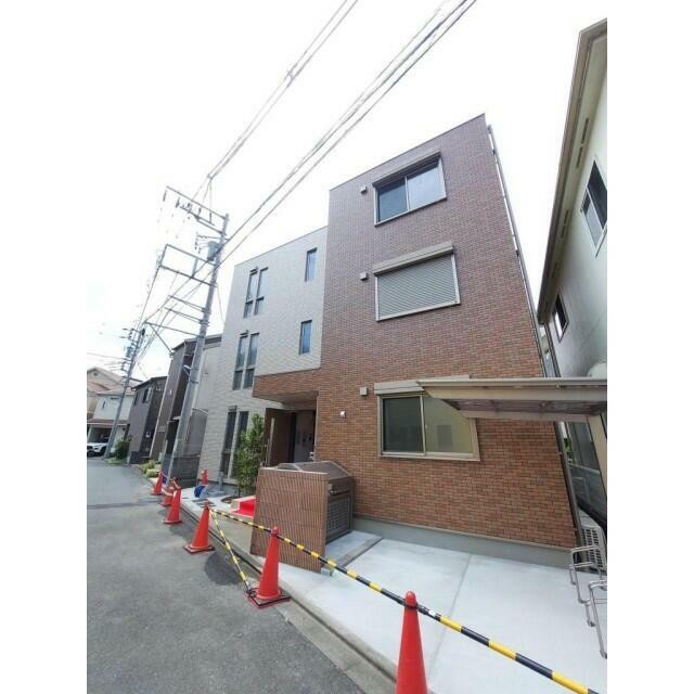 川崎市高津区諏訪3丁目 【賃貸居住】アパート