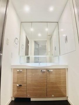 ※同仕様写真(内装)