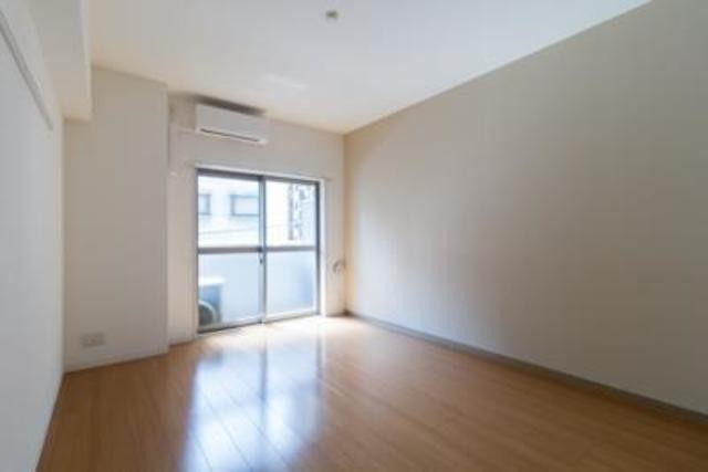 ※写真は同タイプ住戸です。(居間)