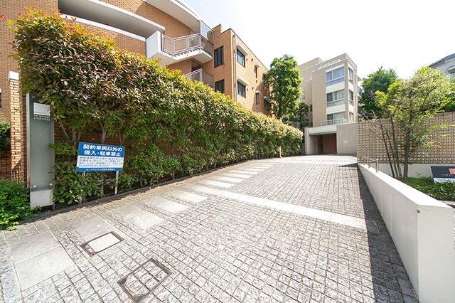 渋谷区神宮前3丁目 【賃貸居住】マンション