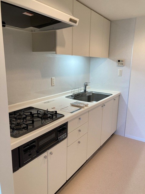 ※写真は同タイプ住戸です。(キッチン)