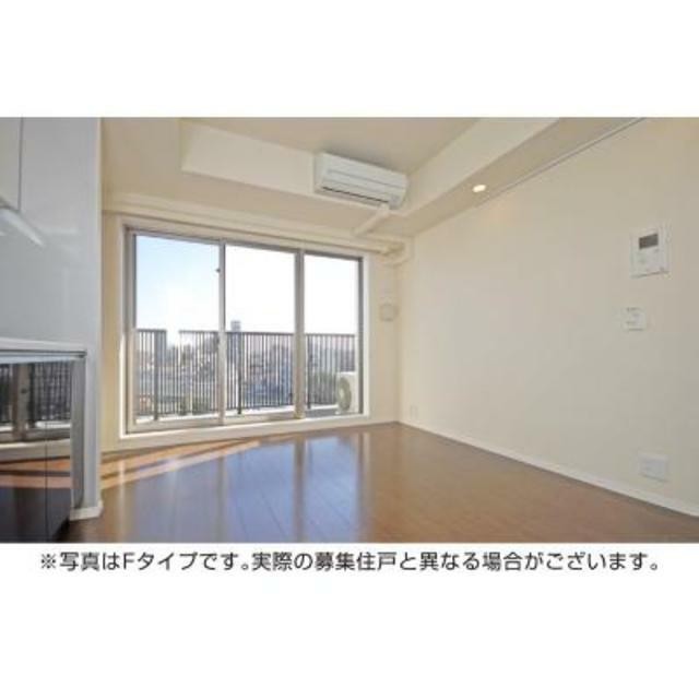 ※写真は同タイプ住戸です。(居間)