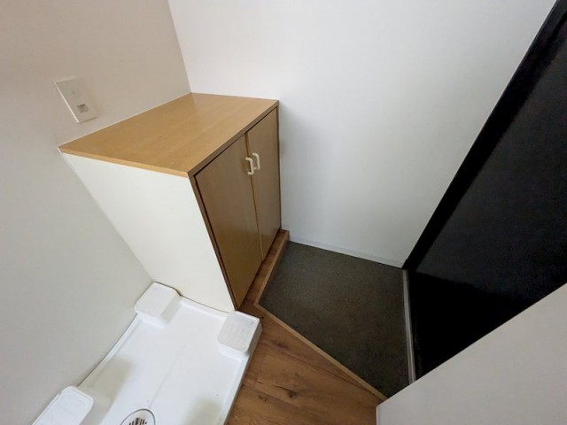 (玄関)
