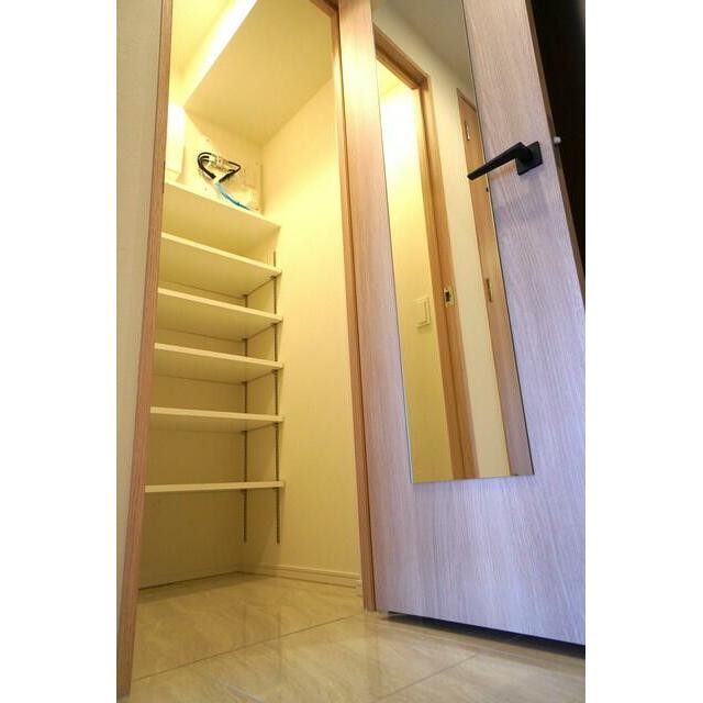 ※写真は同タイプ住戸です。(内装)