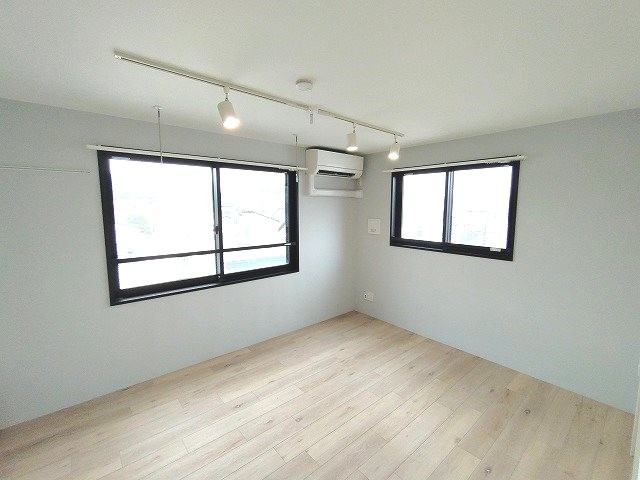 ライティングレール