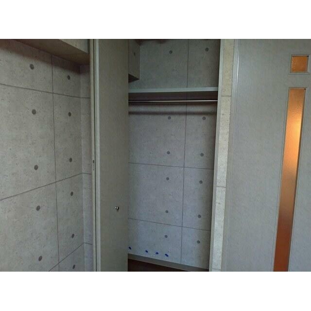 広々クローゼット(内装)