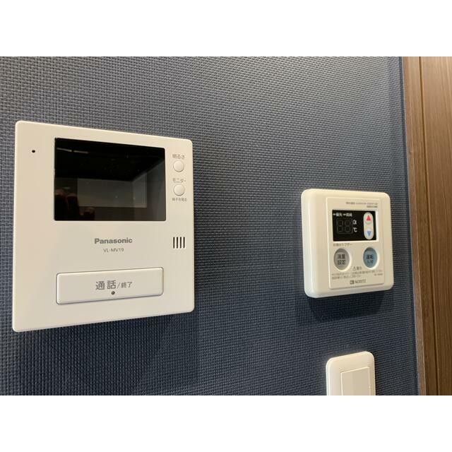 モニターフォンで来客確認できます