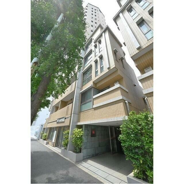 港区西麻布2丁目 【賃貸居住】マンション