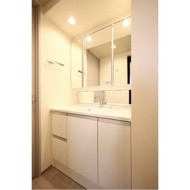 ※同仕様写真含む(内装)