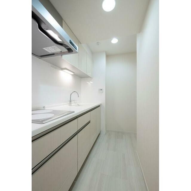 ※写真は同タイプ住戸です。(キッチン)