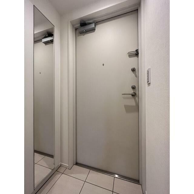 (玄関)