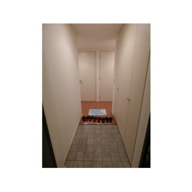 (玄関)