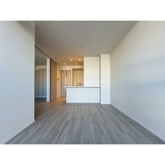 リビングからキッチンへ