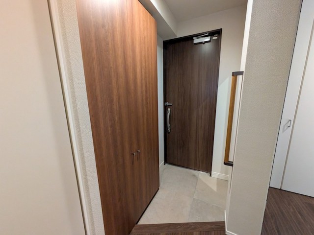 (玄関)