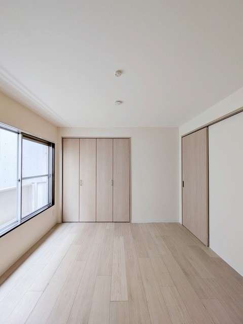 (居間)