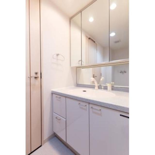 ※写真は同タイプ住戸です。(内装)