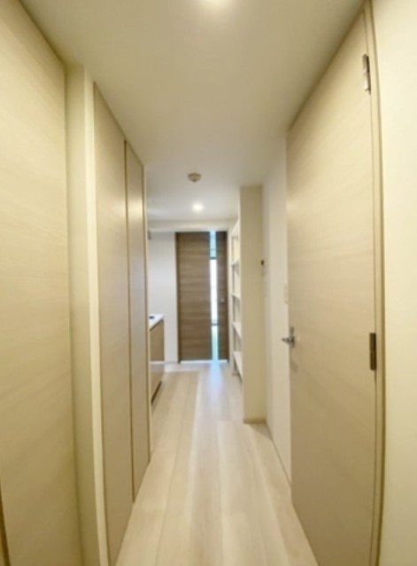 (玄関)