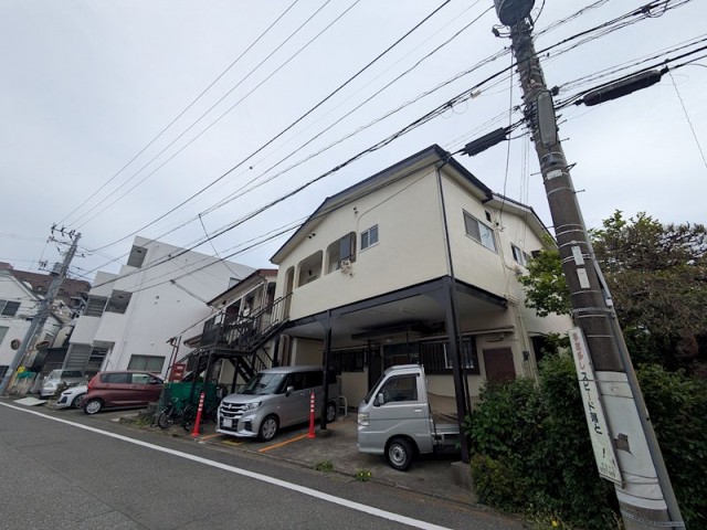 世田谷区弦巻5丁目 【賃貸居住】アパート