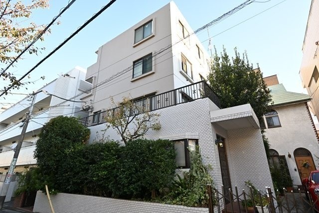 横浜市港北区日吉本町1丁目 【賃貸居住】マンション