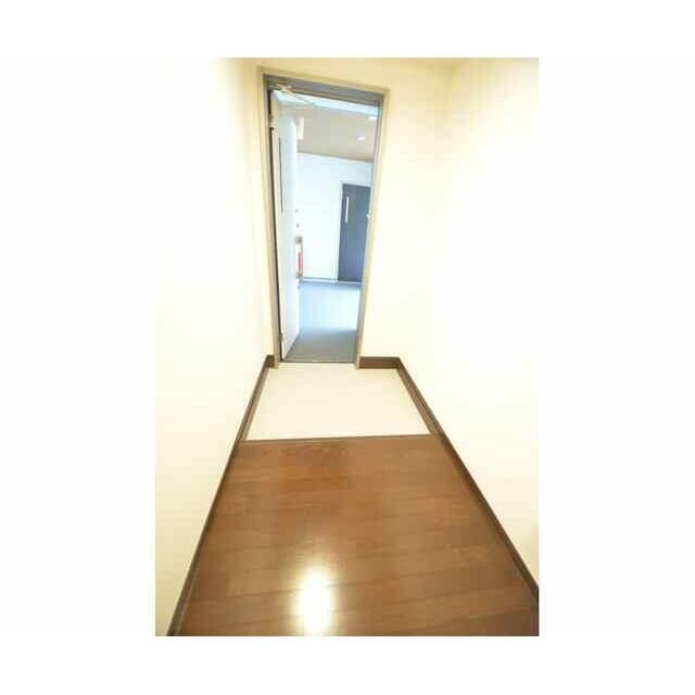 (玄関)