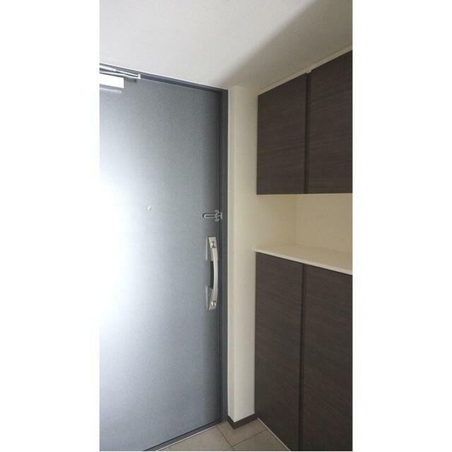 (玄関)