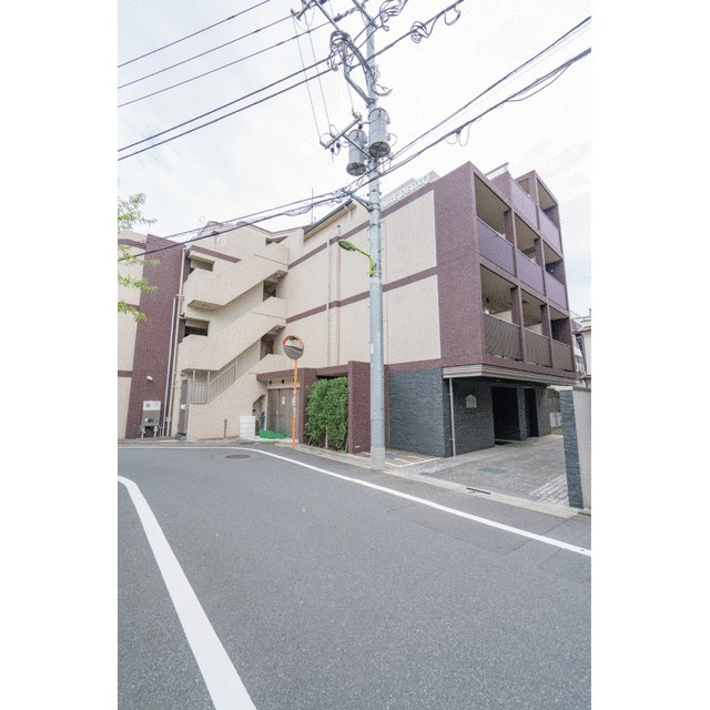 世田谷区三軒茶屋1丁目 【賃貸居住】マンション