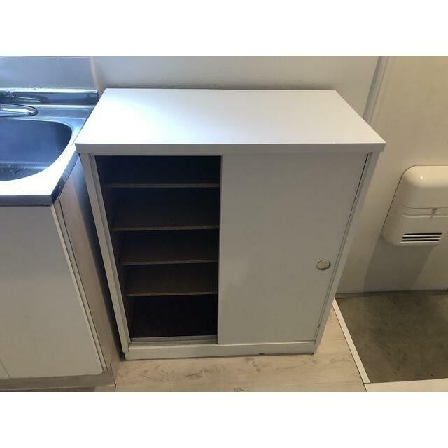 シューズボックス