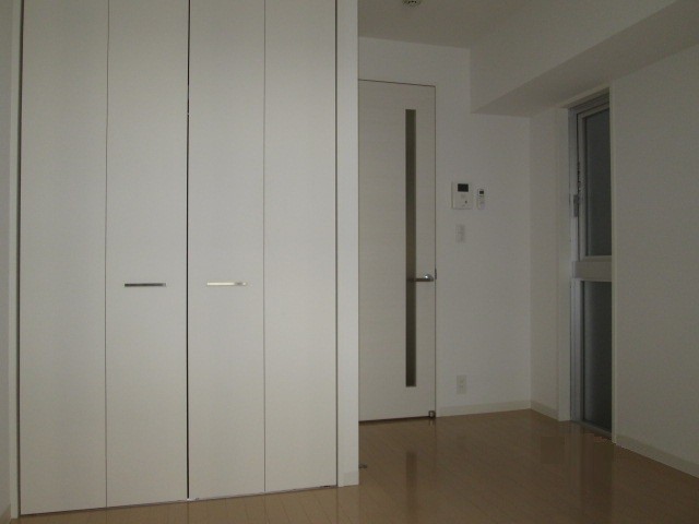 (居間)
