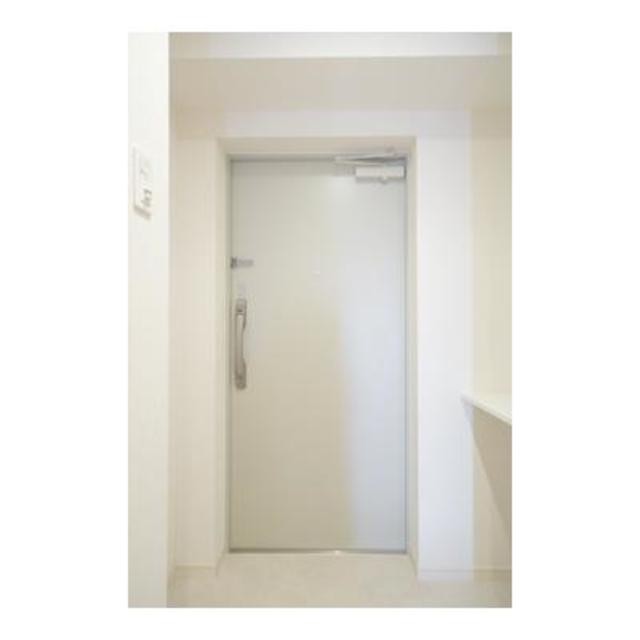 ※写真は同タイプ住戸です。(玄関)