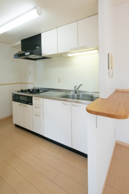 ※写真は同タイプ住戸です。(キッチン)