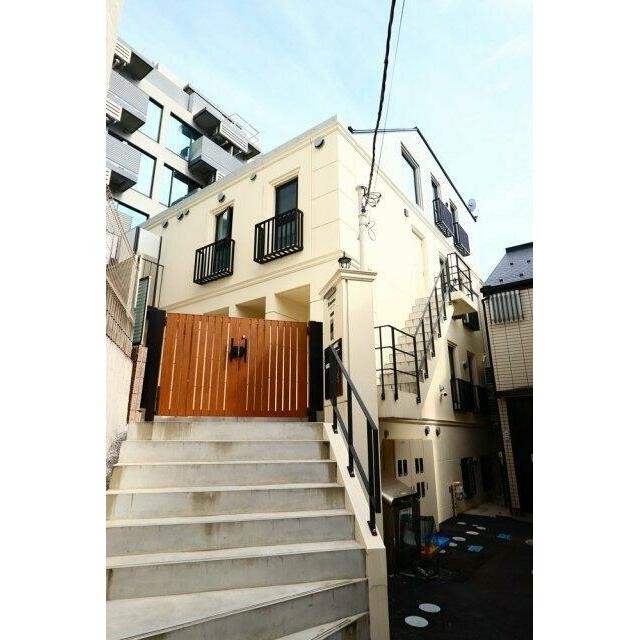 目黒区中目黒2丁目 【賃貸居住】マンション
