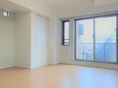 ※同仕様写真を含む(居間)