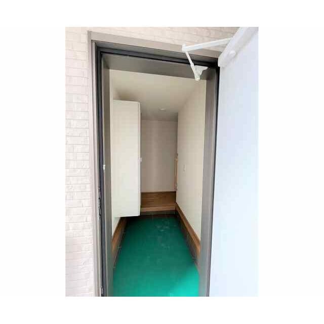 (玄関)