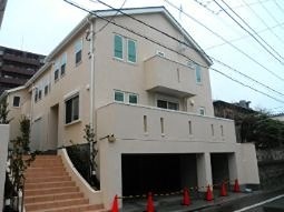 目黒区柿の木坂3丁目 【賃貸居住】テラスハウス