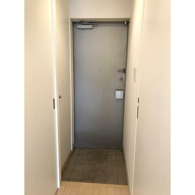 ※同仕様写真含む(玄関)