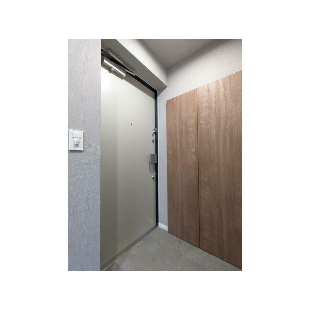 (玄関)