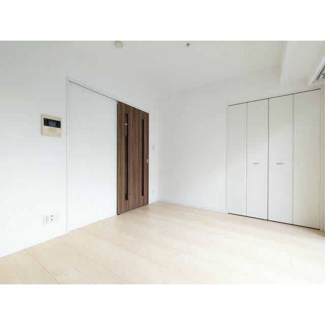 (居間)