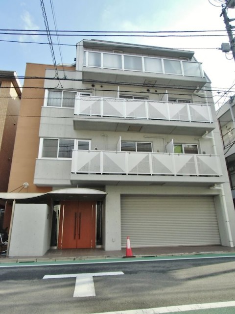 世田谷区三軒茶屋1丁目 【賃貸居住】マンション