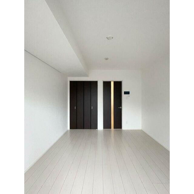 (居間)