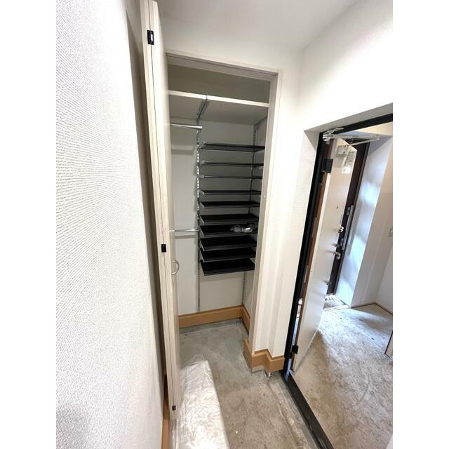 (玄関)